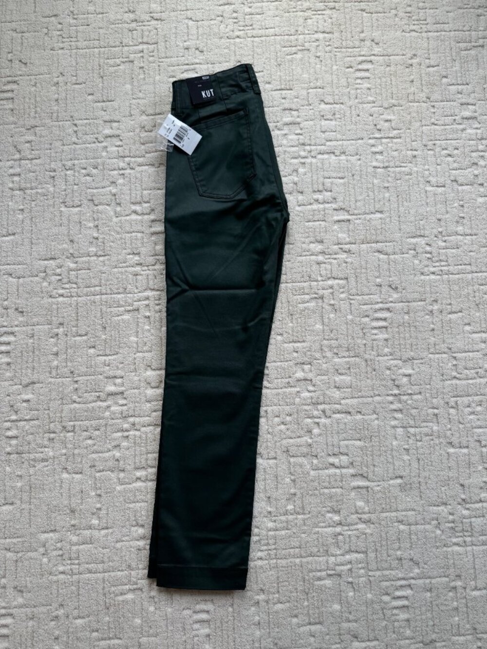 KUT from the Kloth Reese Coated Ankle Straight Pants Forest Green 4 NWT - Picture 2 of 16